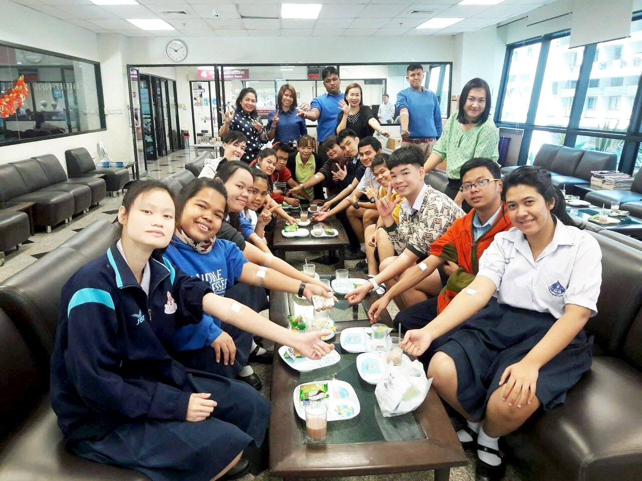 12695068_908096782618860_2022686434072764776_o