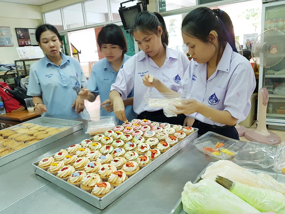 49948965_1964158990345962_5102370187861032960_n